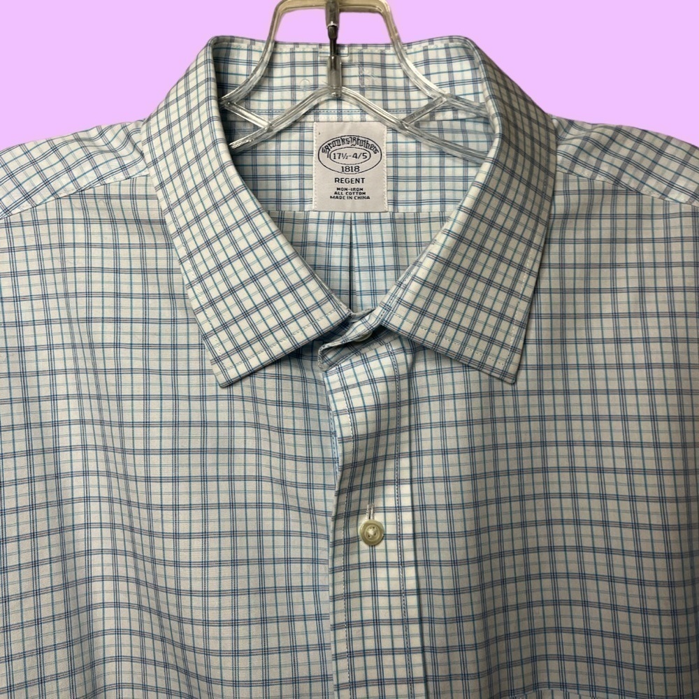 Brooks Brothers No-Iron Shirt Size 17 1/2-4/5 white w/blue checkers E-19